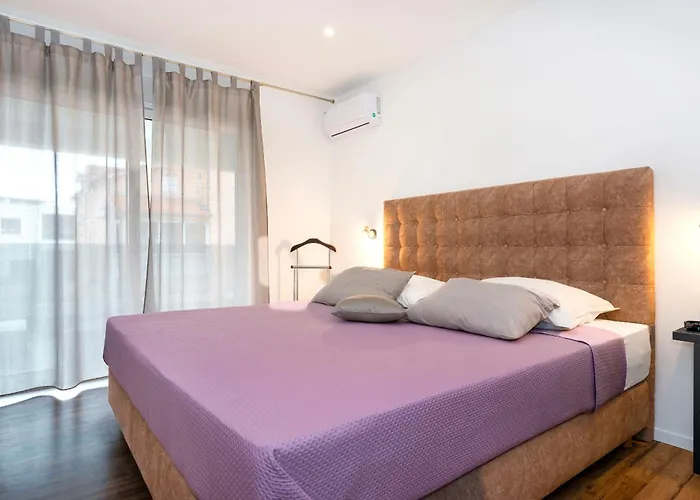 فيلة Nika سريما